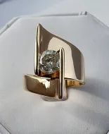 Gold Diamond Ring 14Kt