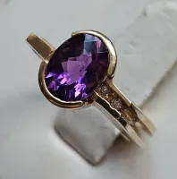 Gold Amethyst & Diamond Ring 10Kt